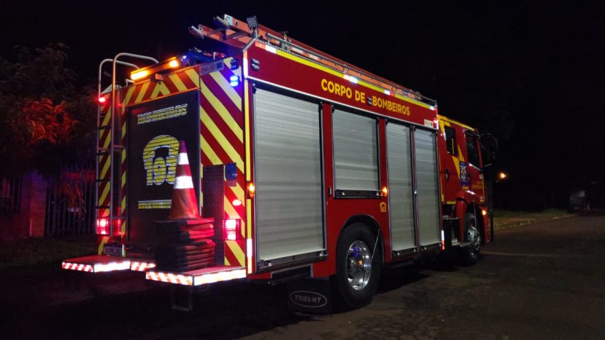 Bombeiros são acionados para captura de cobra, mas não encontram o animal