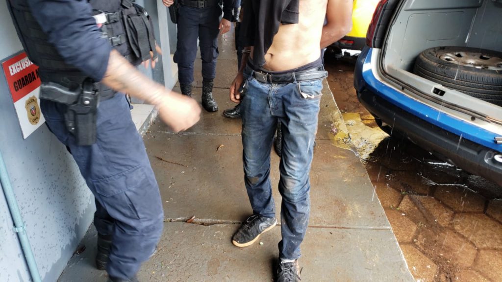 Homem se envolve em briga, ameaça desafetos e acaba detido no Santa Cruz