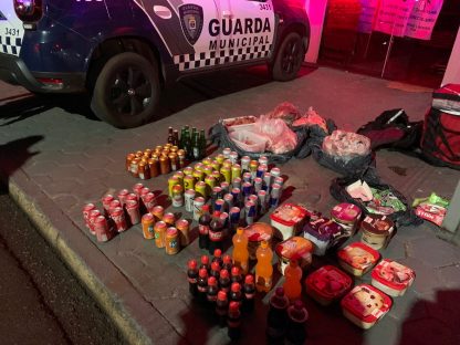 Homem é preso após furtar R$ 8 mil em mercadorias de marmitaria e diz que encontrou produtos na rodovia