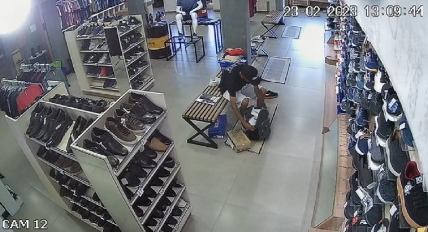 Homem furta par de tênis em loja no Universitário