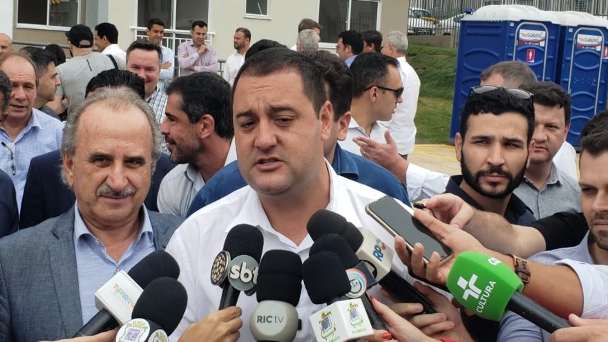 Casa Fácil: Ratinho Junior entrega 83 moradias a Cascavelenses na Região Norte