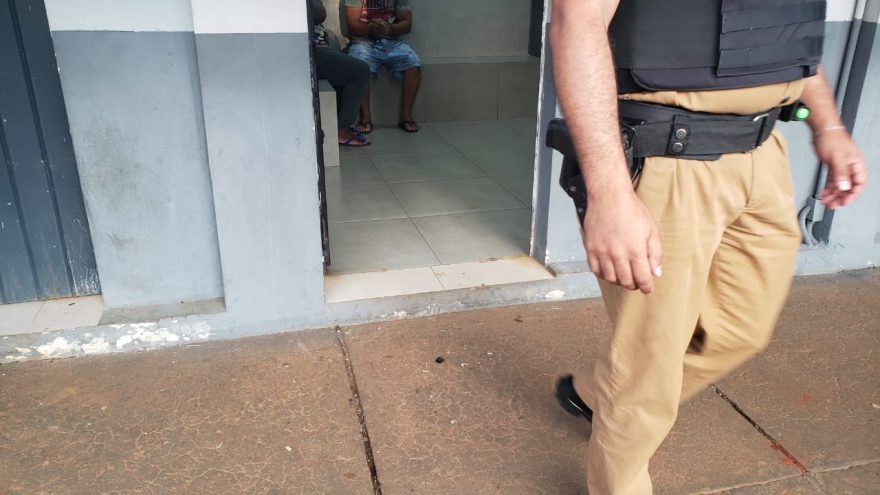 Após denúncia, casal é preso por tráfico em Vera Cruz do Oeste
