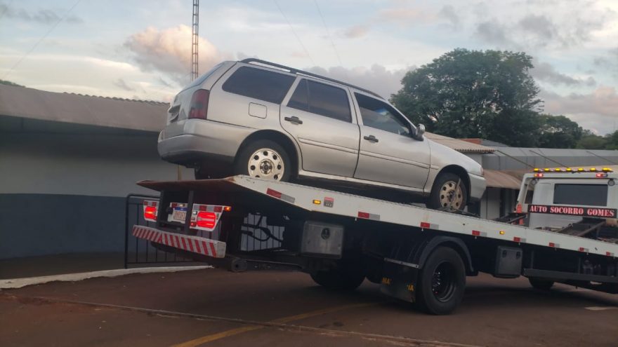 Parati furtada e usada em roubo é recuperada em Cascavel