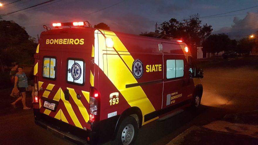 Adolescente fica ferido ao cair de bicicleta no Santa Felicidade