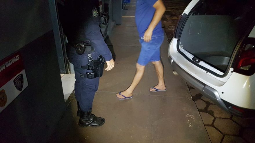 Homem faz ameaças a vizinhos e acaba detido no Periolo