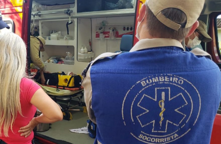 Adolescente sofre queda de bike no São Cristóvão