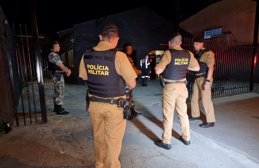 Jovem 18 anos é executado com 8 tiros na cabeça enquanto jogava sinuca em Maringá