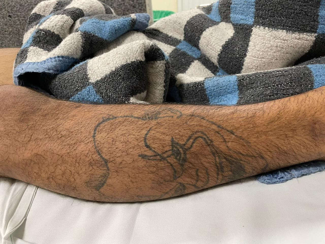 Jovem que foi baleado no Floresta e morreu no HUOP é identificado como Dheiverson Kauan Barbosa dos Santos, 21 anos Imagem referente a Jovem que foi baleado no Floresta e morreu no HUOP é identificado como Dheiverson Kauan Barbosa dos Santos, 21 anos