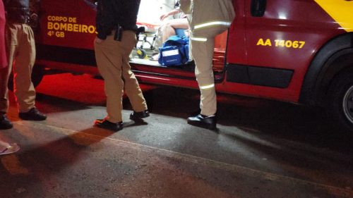 Após brigar com a prima, gestante salta de carro em movimento e fica ferida