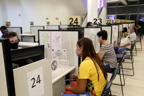 Cascavel tem mais de 700 vagas de emprego