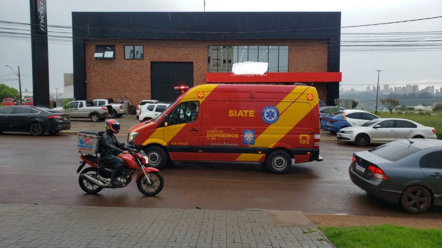Motociclista fica ferido em acidente no Pacaembu