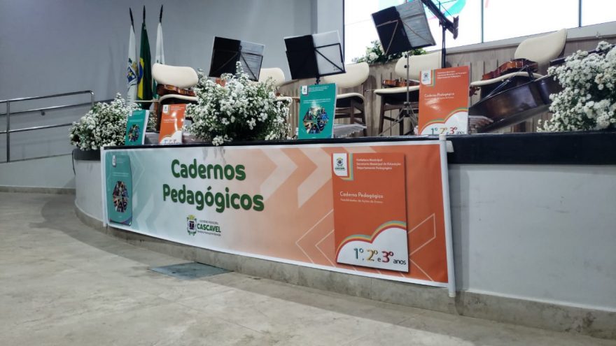 Prefeitura apresenta material didático-pedagógico a ser utilizado na rede pública municipal