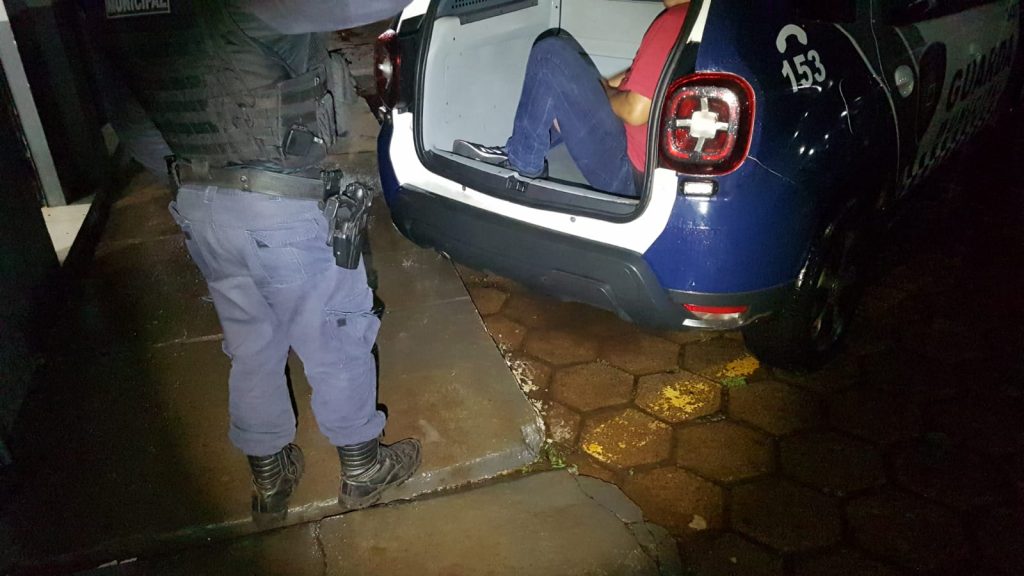 Homem é detido no Centro ao descumprir medida protetiva