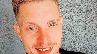 Familiares e amigos lamentam morte de Jhon Willian Flores nas redes sociais