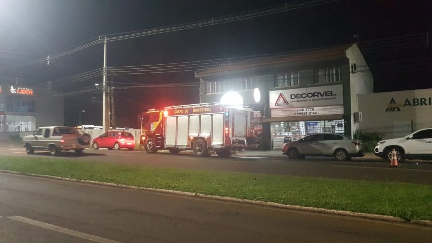 Corpo de Bombeiros é acionado em princípio de incêndio no Coqueiral