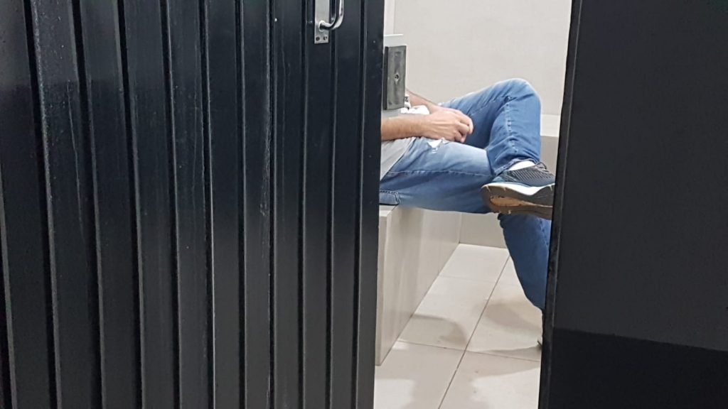 Acusado de agredir a esposa é detido pela PM no Conjunto Riviera