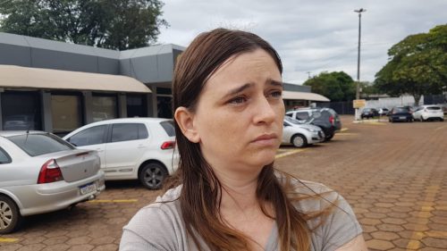Mãe afirma que colaboradora do Restaurante Popular agiu de forma grosseira com menino autista