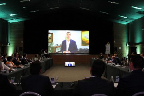 Encontro nacional de secretários da Administração discute gestão eficiente, em Foz do Iguaçu