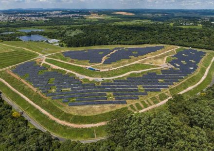 Imagem referente a Curitiba – Pirâmide Solar representa novo marco na sustentabilidade em Curitiba