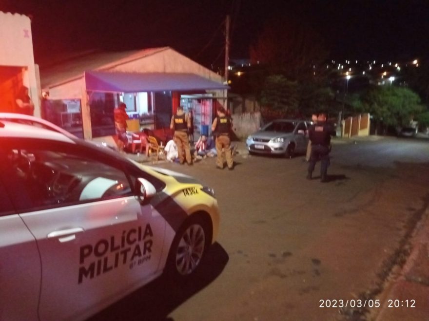 Pelotão de Choque prende duas pessoas em bar no Interlagos