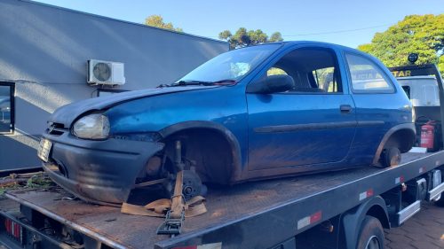Corsa que foi furtado em Santa Tereza do Oeste é encontrado no Jardim Melissa