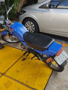 Motocicleta com alerta de furto é recuperada e homem é preso pela GM