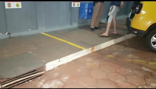 Homem é detido após se desentender com esposa