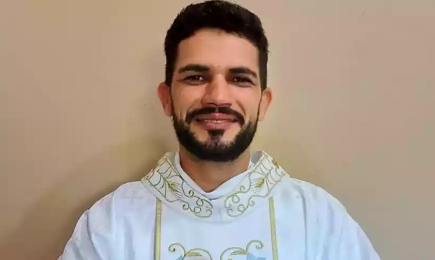 Padre desaparece após sair para participar de mutirão de confissões Imagem referente a Padre desaparece após sair para participar de mutirão de confissões