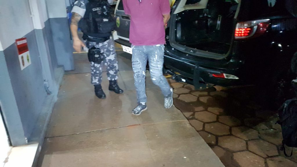 Choque prende procurado pela justiça no bairro Brasília