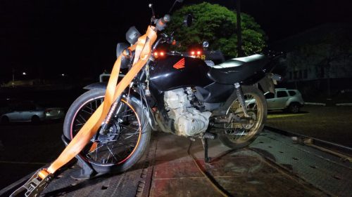 Motocicleta com registro de furto é recuperada pela Polícia Militar em Cascavel