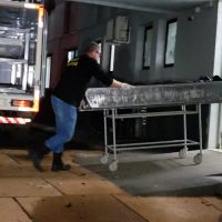 Imagem referente a Corpo de adolescente vítima de homicídio no Alvorada dá entrada no IML de Cascavel