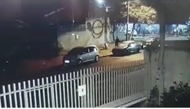Imagem referente a Vídeo mostra correria durante assassinato de adolescente no Jardim Alvorada