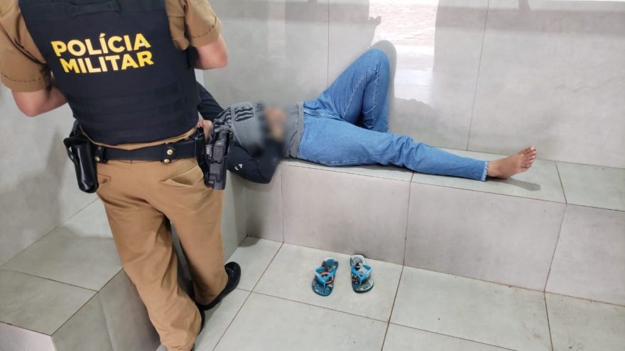 Folgada! Mulher é detida após agredir a própria mãe