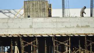 Plataforma online mapeará obras paradas em estados e municípios