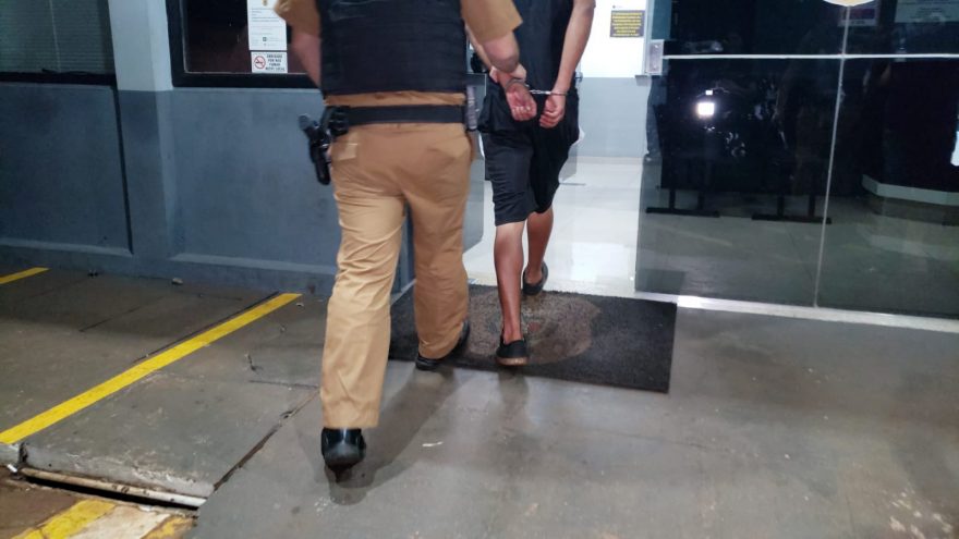 PM prende suspeito de receptação e recupera moto furtada em Cascavel