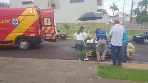 Motociclista sofre fratura exposta no punho após acidente no Bairro Santo Inácio