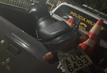 Motocicleta furtada em Cascavel é recuperada pela PM em Anahy