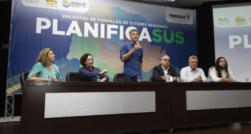 Prefeito Paranhos participa de encontro do PlanificaSUS