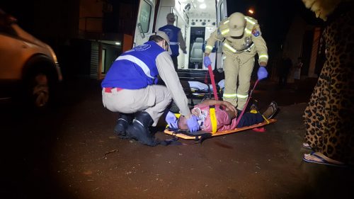 Homem cai na calçada e fica ferido no Bairro Canadá