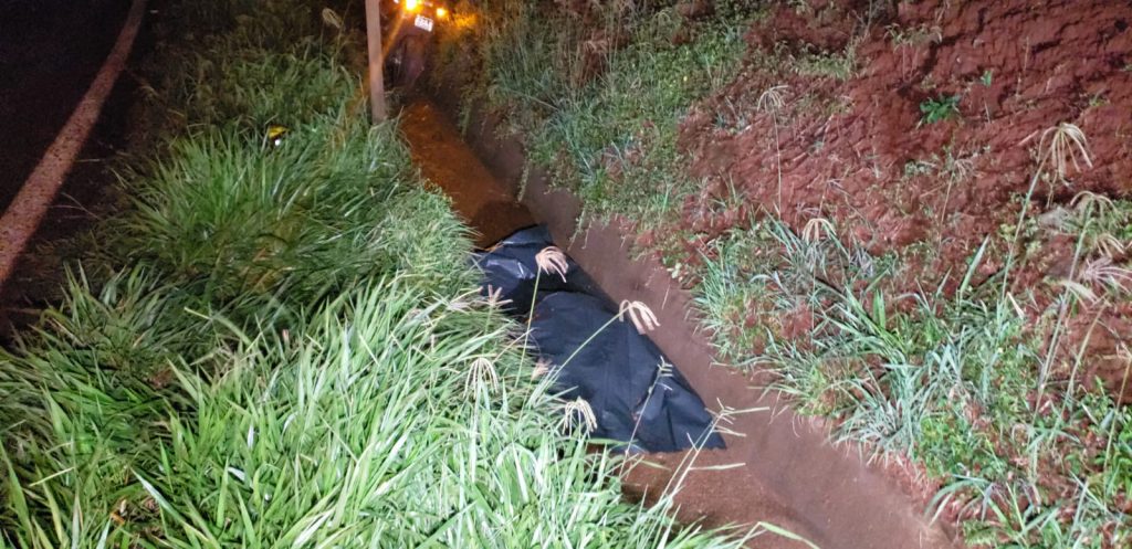 Homem de 50 anos morre em acidente de moto na PR-180 em Cascavel Homem de 50 anos morre em acidente de moto na PR-180 em Cascavel