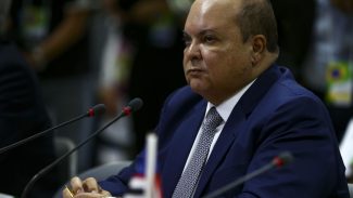 Moraes determina retorno de Ibaneis ao cargo de governador do DF