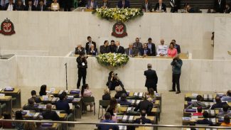 Deputados tomam posse e PL vai comandar a presidência da Alesp