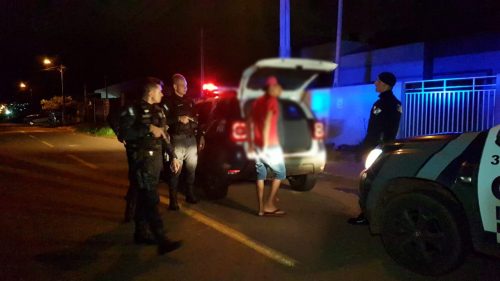 Homem é detido por violência doméstica no Riviera