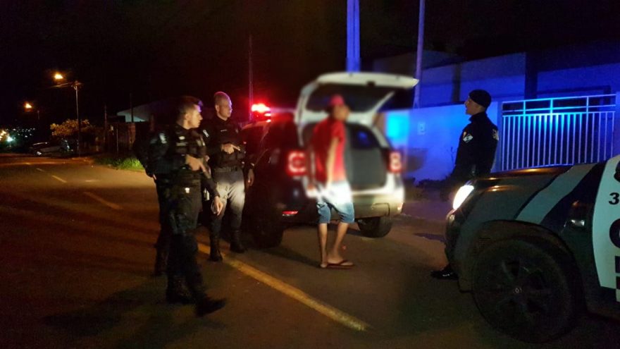 Homem é detido por violência doméstica no Riviera