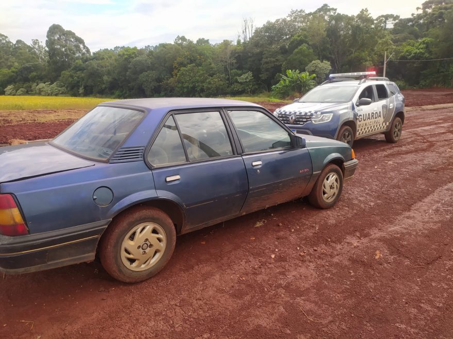Veículo furtado ontem na Rua Paraná é recuperado pela GM no Brasmadeira