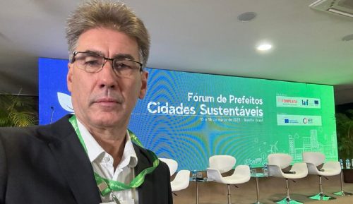 Paranhos faz palestra durante “Fórum de Prefeitos: Cidades Sustentáveis”