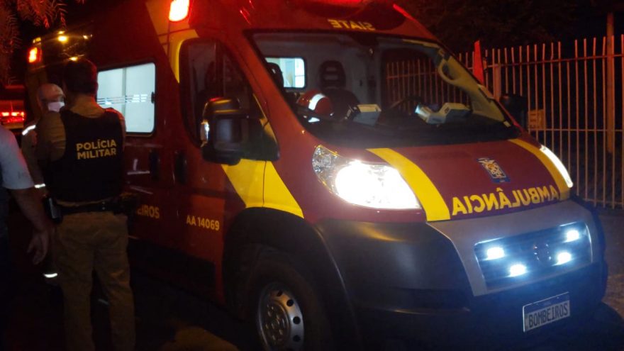 Homem é agredido com paulada na cabeça e fica em estado grave