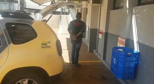 Homem é detido por favorecer uso de entorpecente a menor