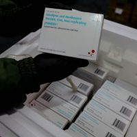 Saúde inicia distribuição da vacina contra a Mpox