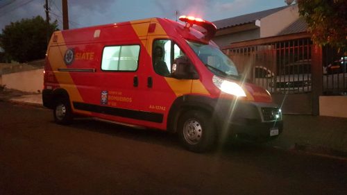 Criança cai do sofá, bate a cabeça e mobiliza Siate ao Guarujá